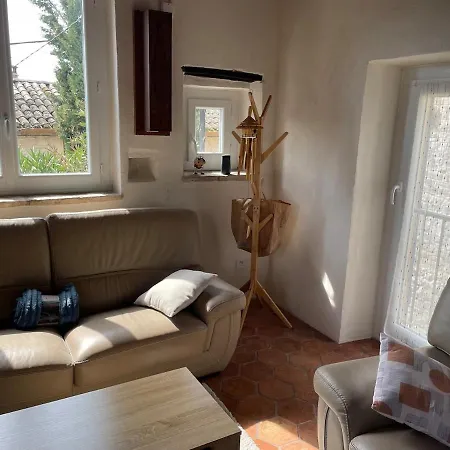 Maison De Village Atypique * Issirac
