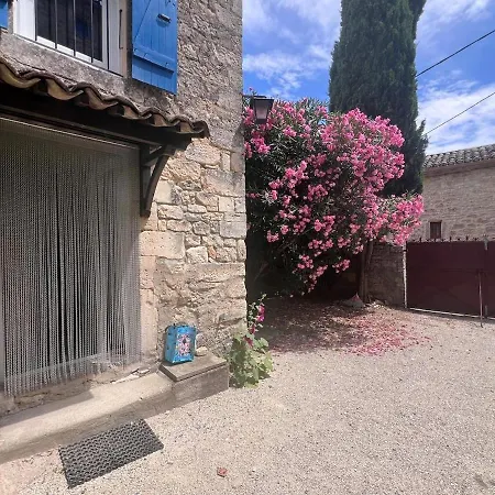 Maison De Village Atypique *